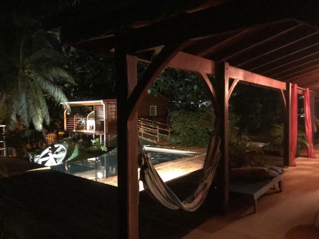 Charmant Bungalow Au Coeur De L'Ile Baie Mahault Eksteriør billede
